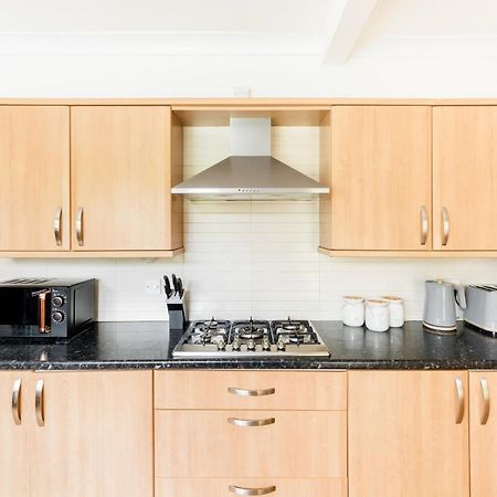 Beautiful 6 Bedroom House For 17 Guests Next To Edgbaston Stadium Birmingham Exterior foto