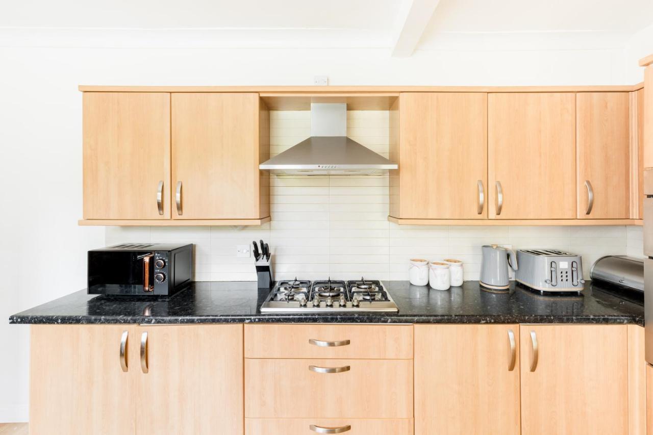 Beautiful 6 Bedroom House For 17 Guests Next To Edgbaston Stadium Birmingham Exterior foto